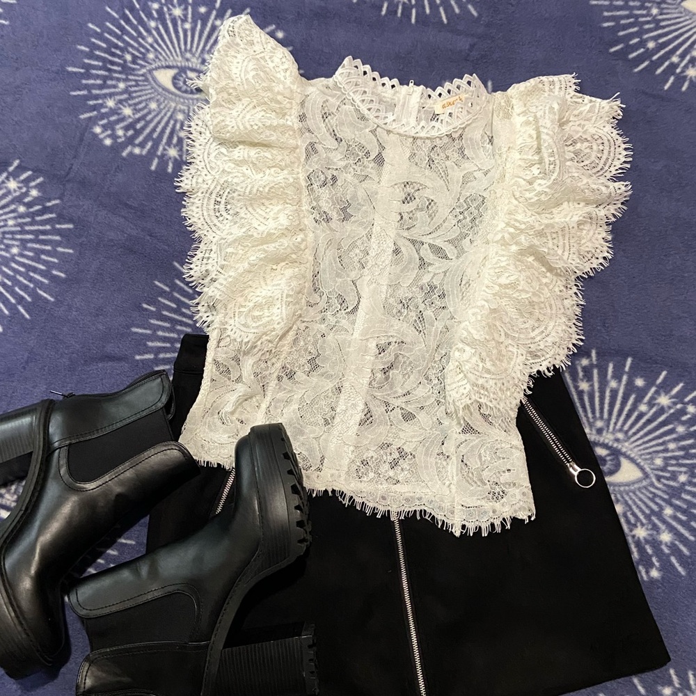 Lace Dollskill coquette white top zip up blouse sz sm sheer Lacey euc